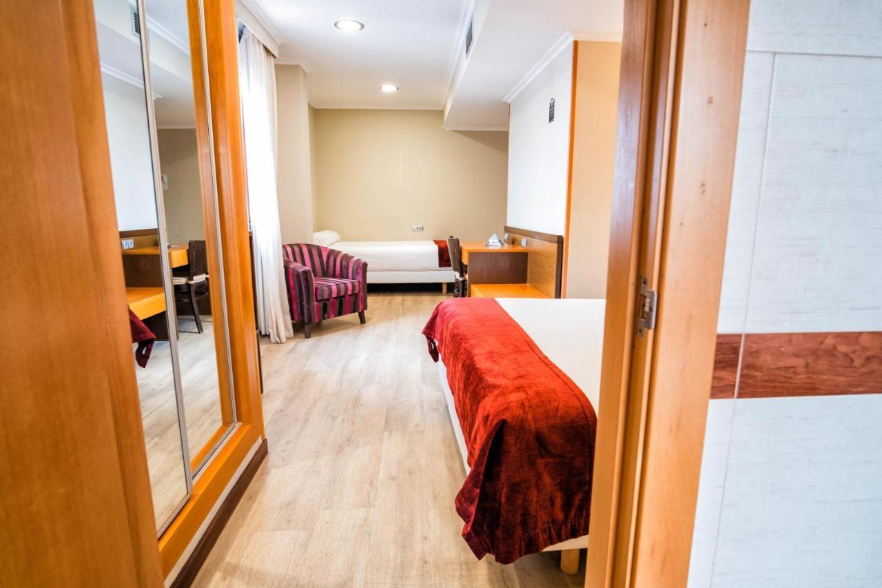 Hotel Alda Bonaval Santiago de Compostela Exterior photo